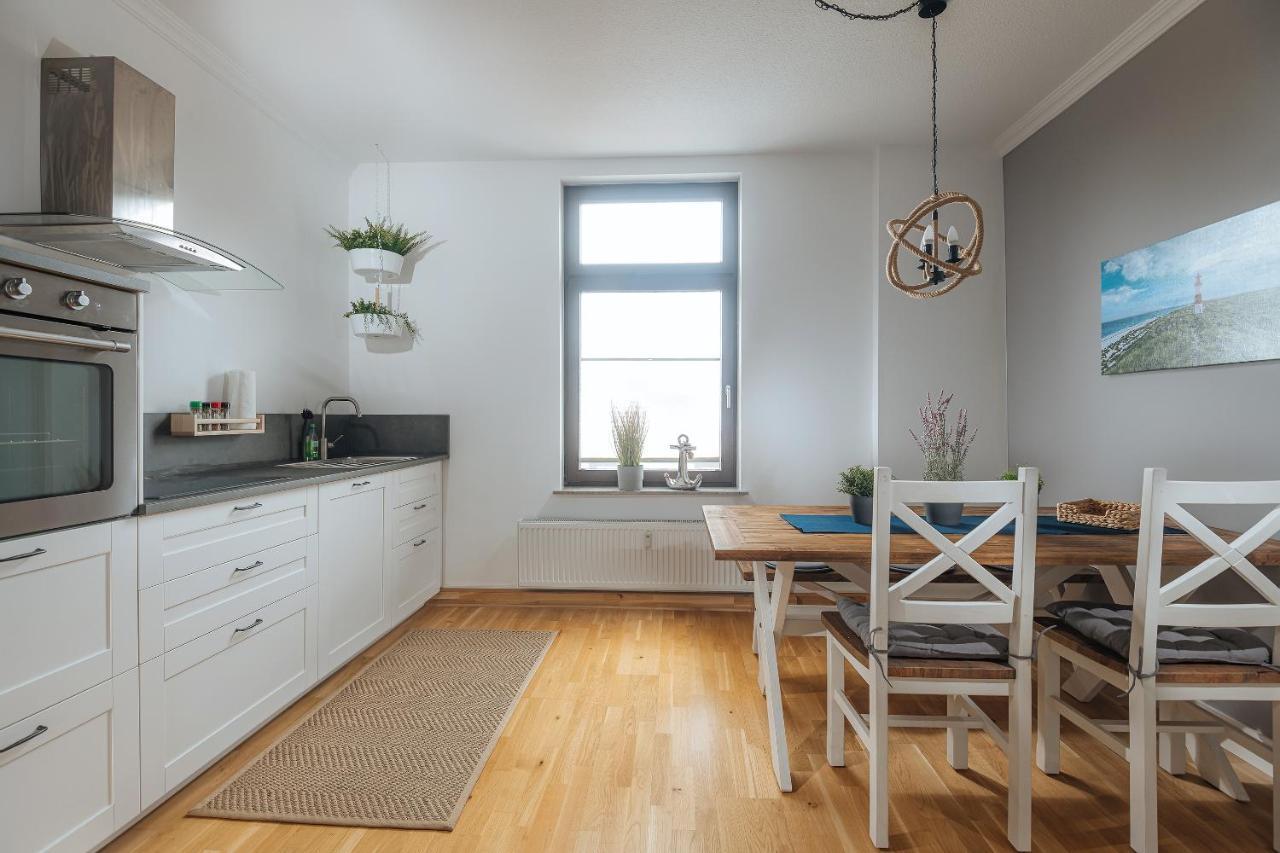 Grosse Koje Mit Terrasse Apartment Rostock Exterior photo